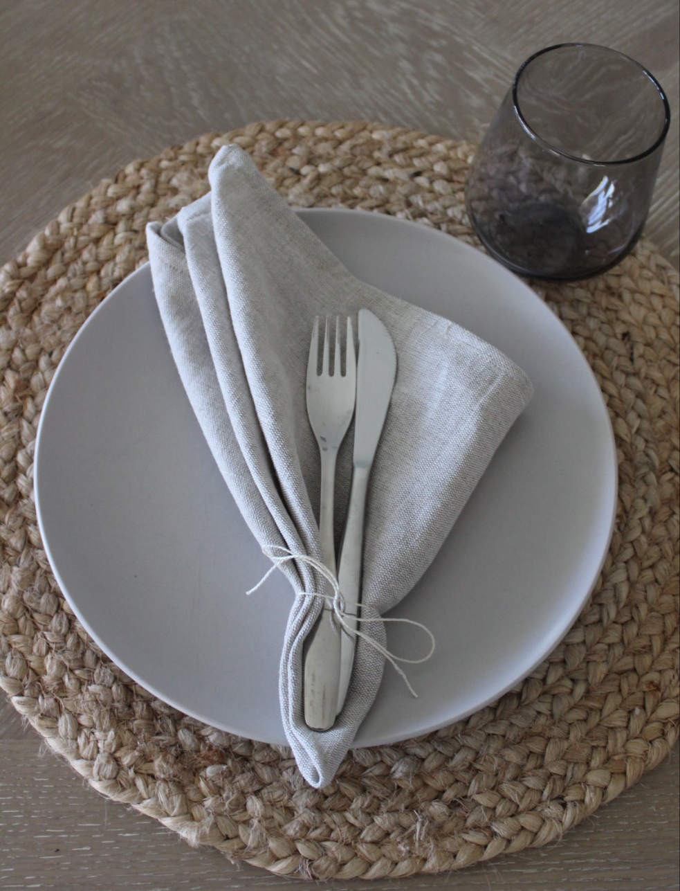 LISA DINNER NAPKIN