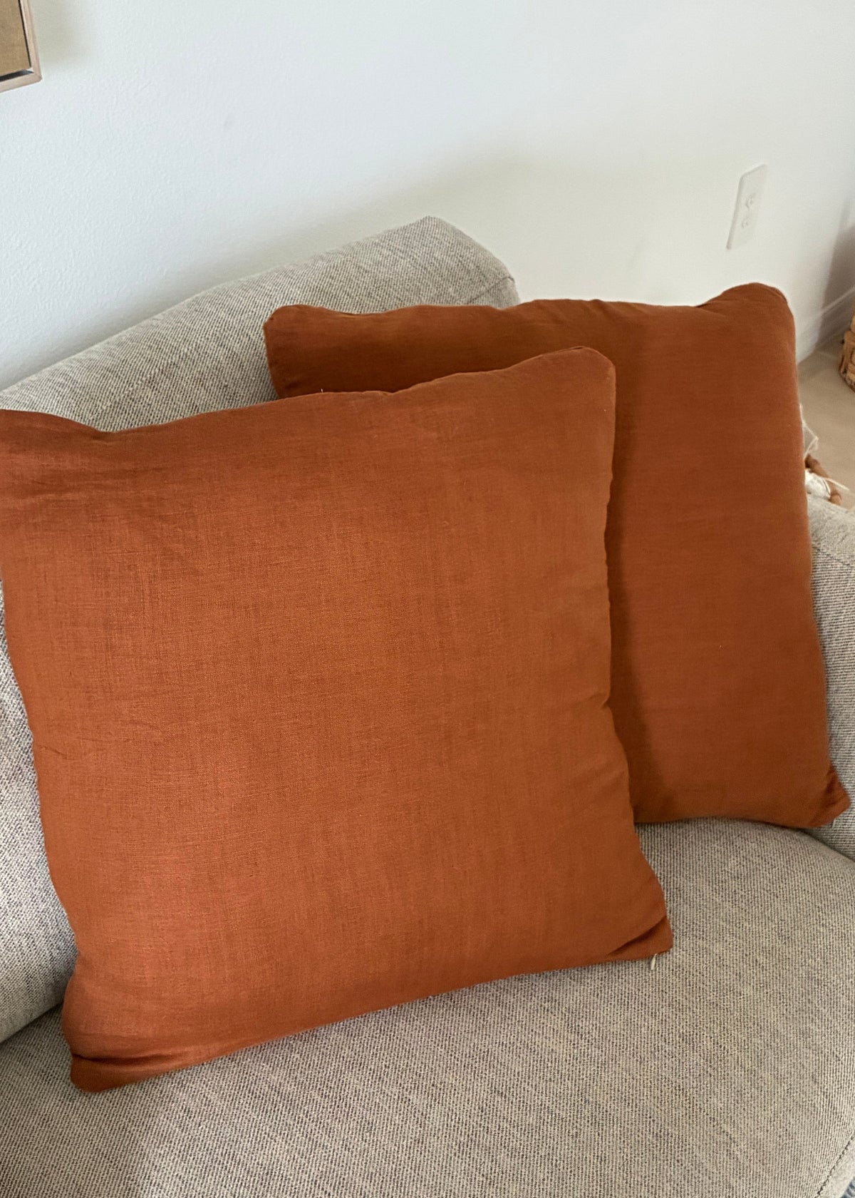 ANNA PILLOW COVER