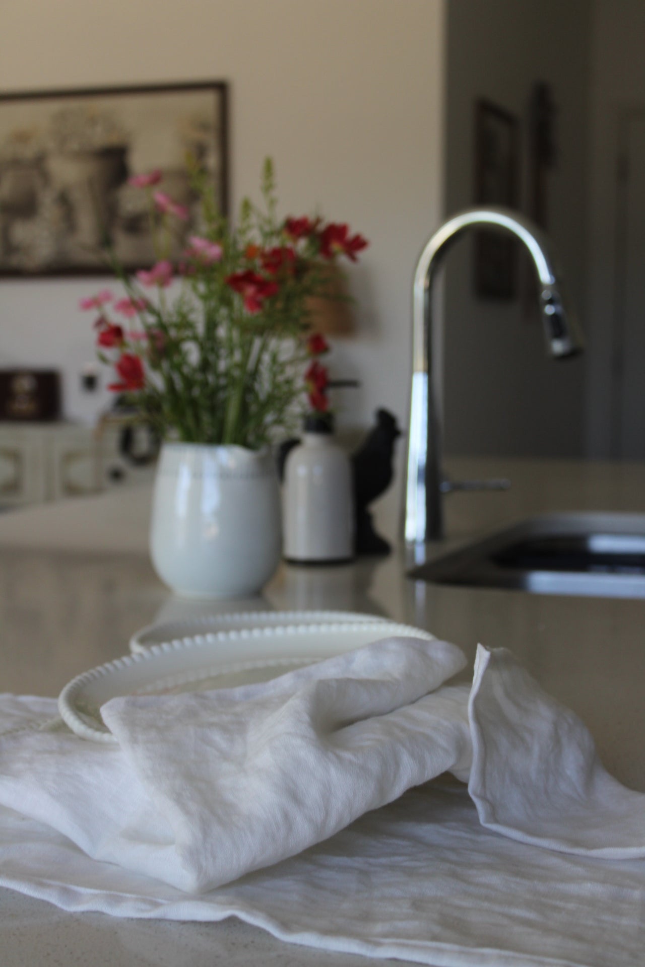 LEAH KITCHEN TOWEL