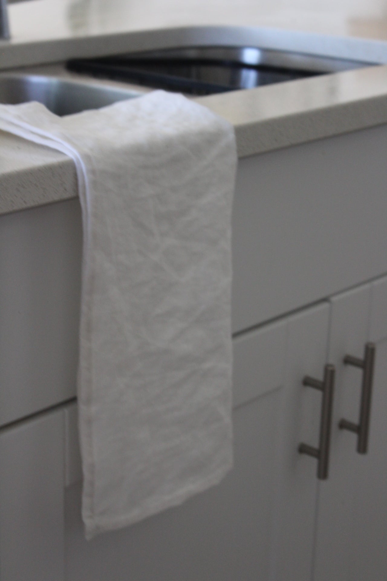 LEAH KITCHEN TOWEL